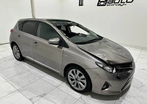 Toyota Auris cena 13700 przebieg: 350244, rok produkcji 2013 z Pyzdry małe 301